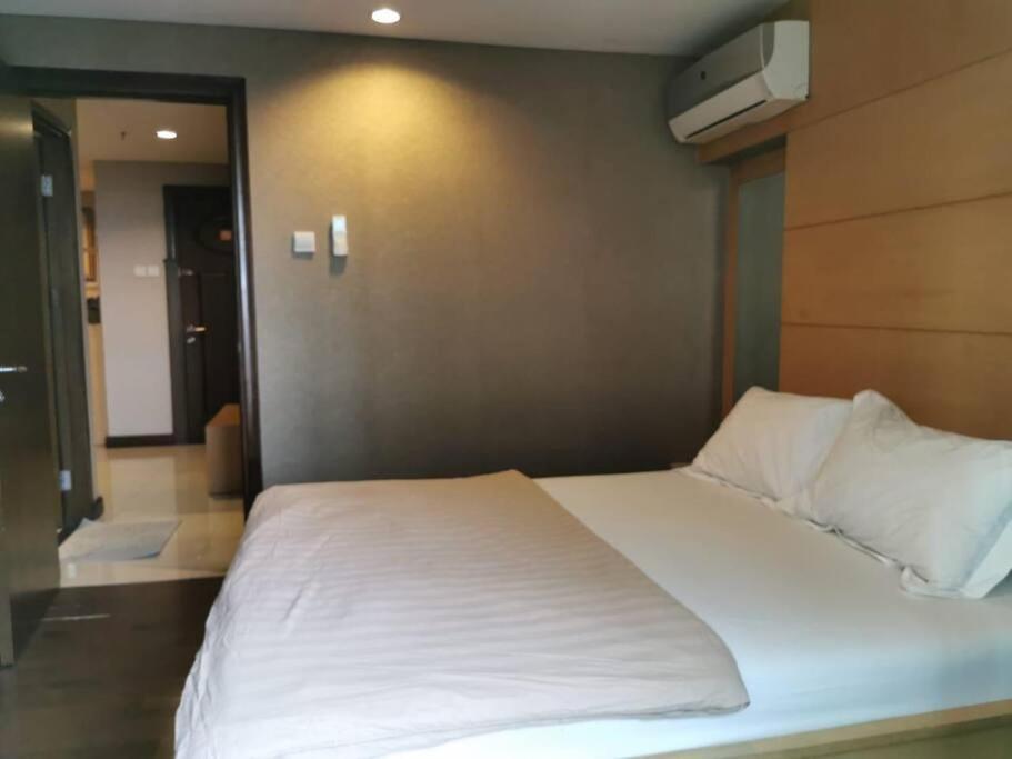 Apartment Two Bedroom At El Royale Bandung